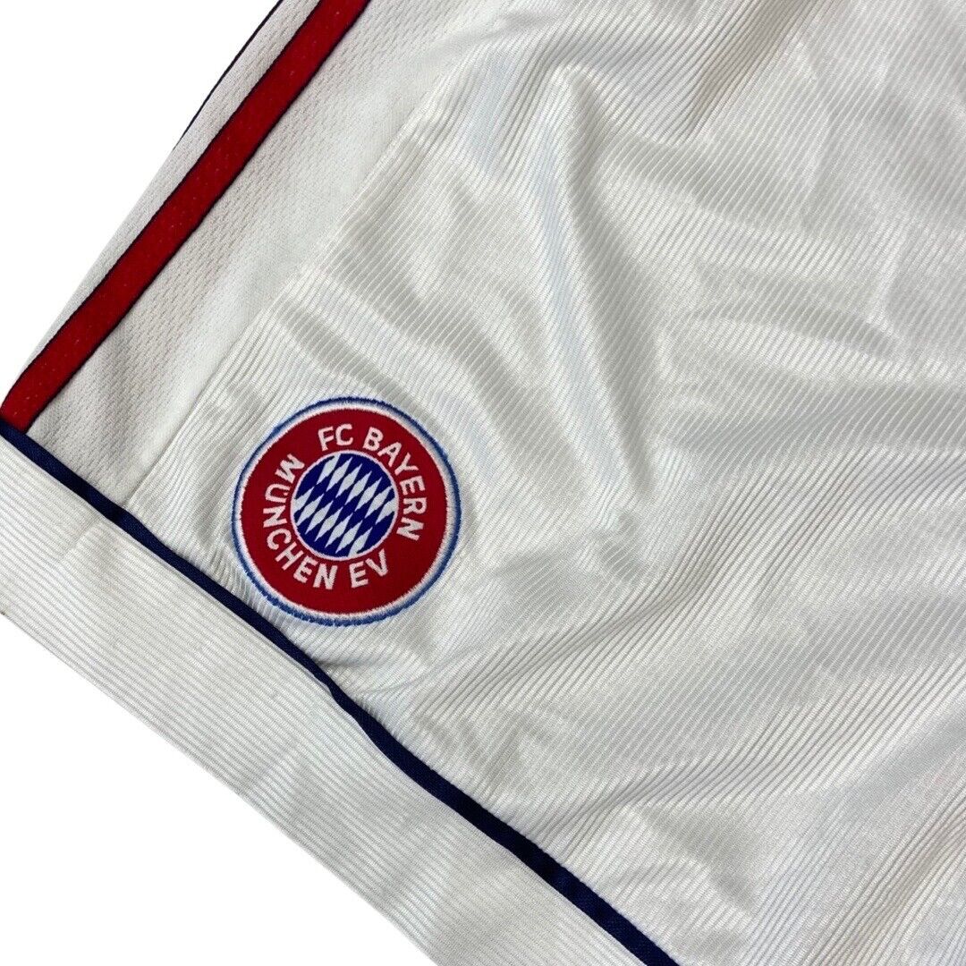 Vintage 1990s Red & White Adidas Bayern Munich Football Shorts Large