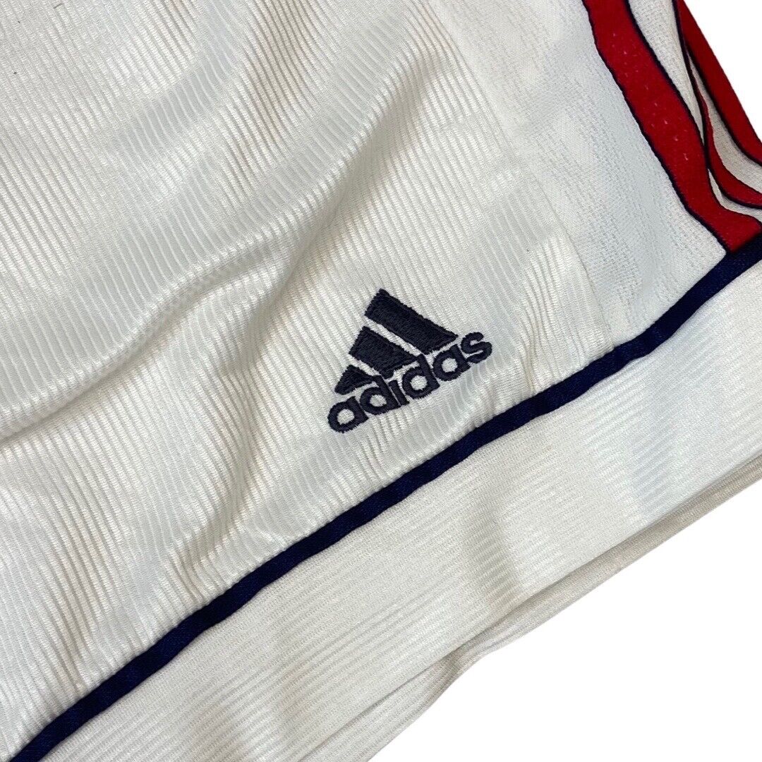 Vintage 1990s Red & White Adidas Bayern Munich Football Shorts Large