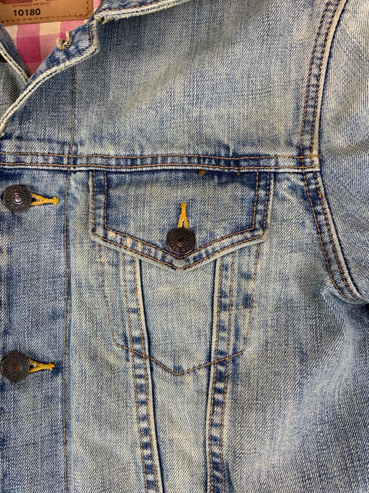 VTG LEVIS 10180 PINK FLANNEL LINED TYPE 3 TRUCKER DENIM JACKET 36” S