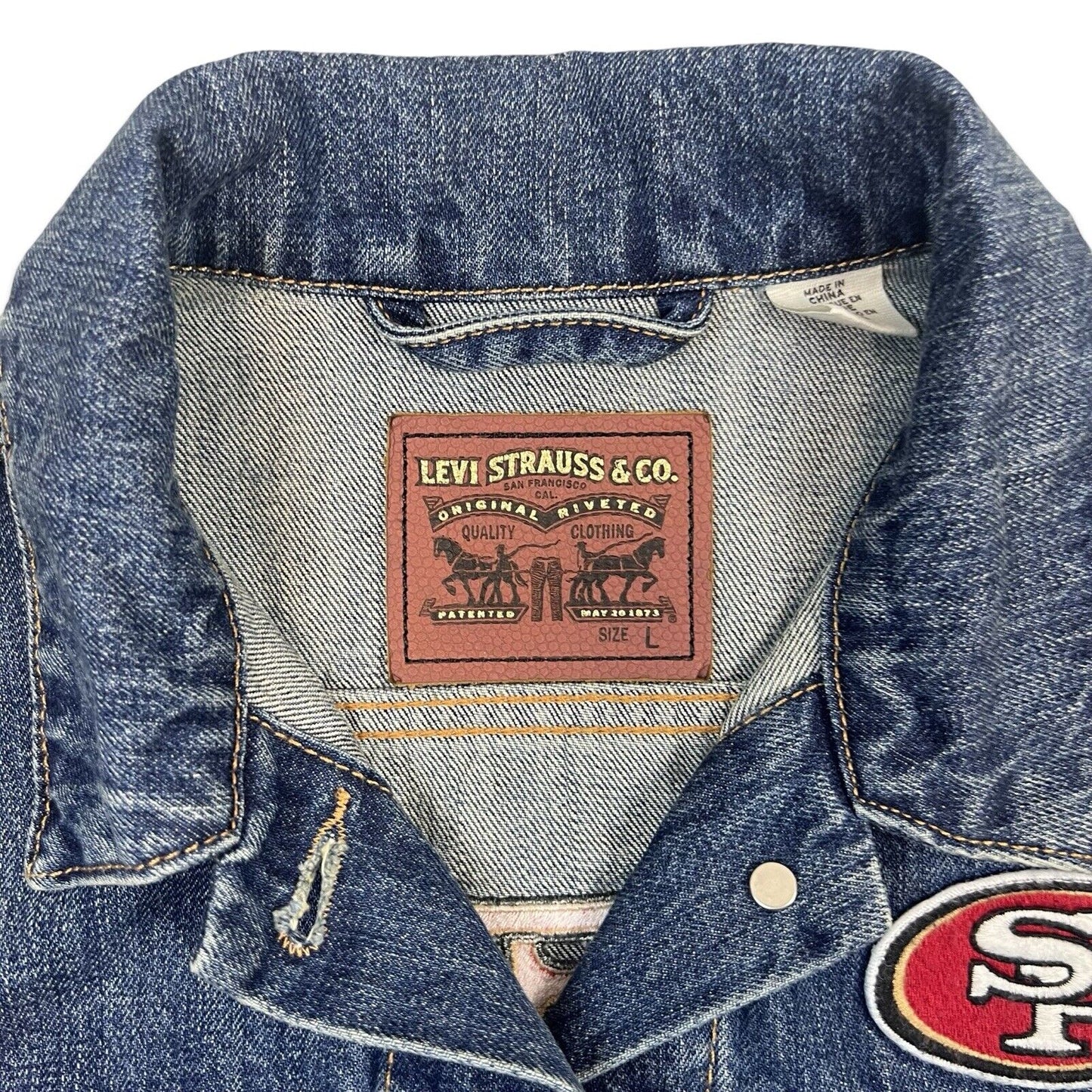 VTG LEVIS NFL COLAB SAN FRANCISCO 49ERS TYPE 3 TRUCKER DENIM JACKET S 38”