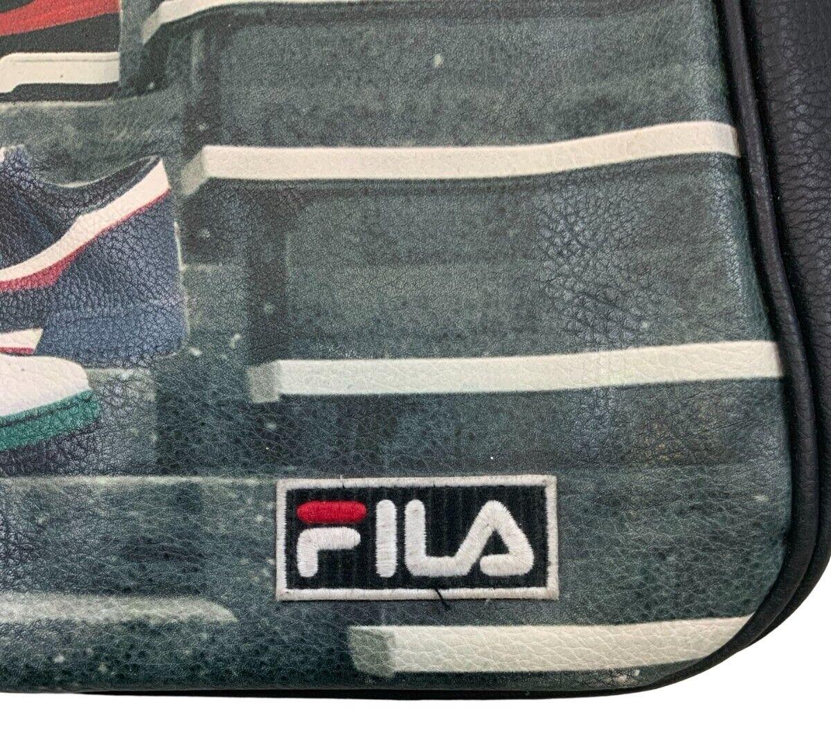 VTG FILA TRAINER GRAPHIC PRINT WEEKEND HOLDALL BAG