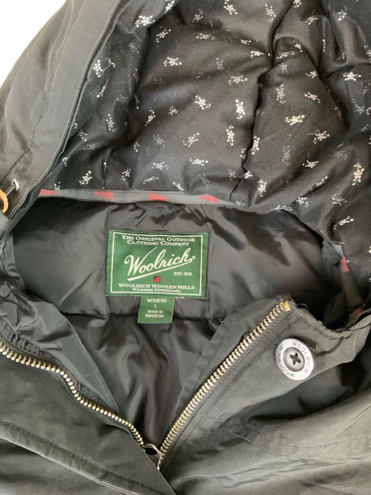 BLACK WOOLRICH DOWN FILLED WINTER PARKA PUFFER SKI JACKET RRP £900 L 42”