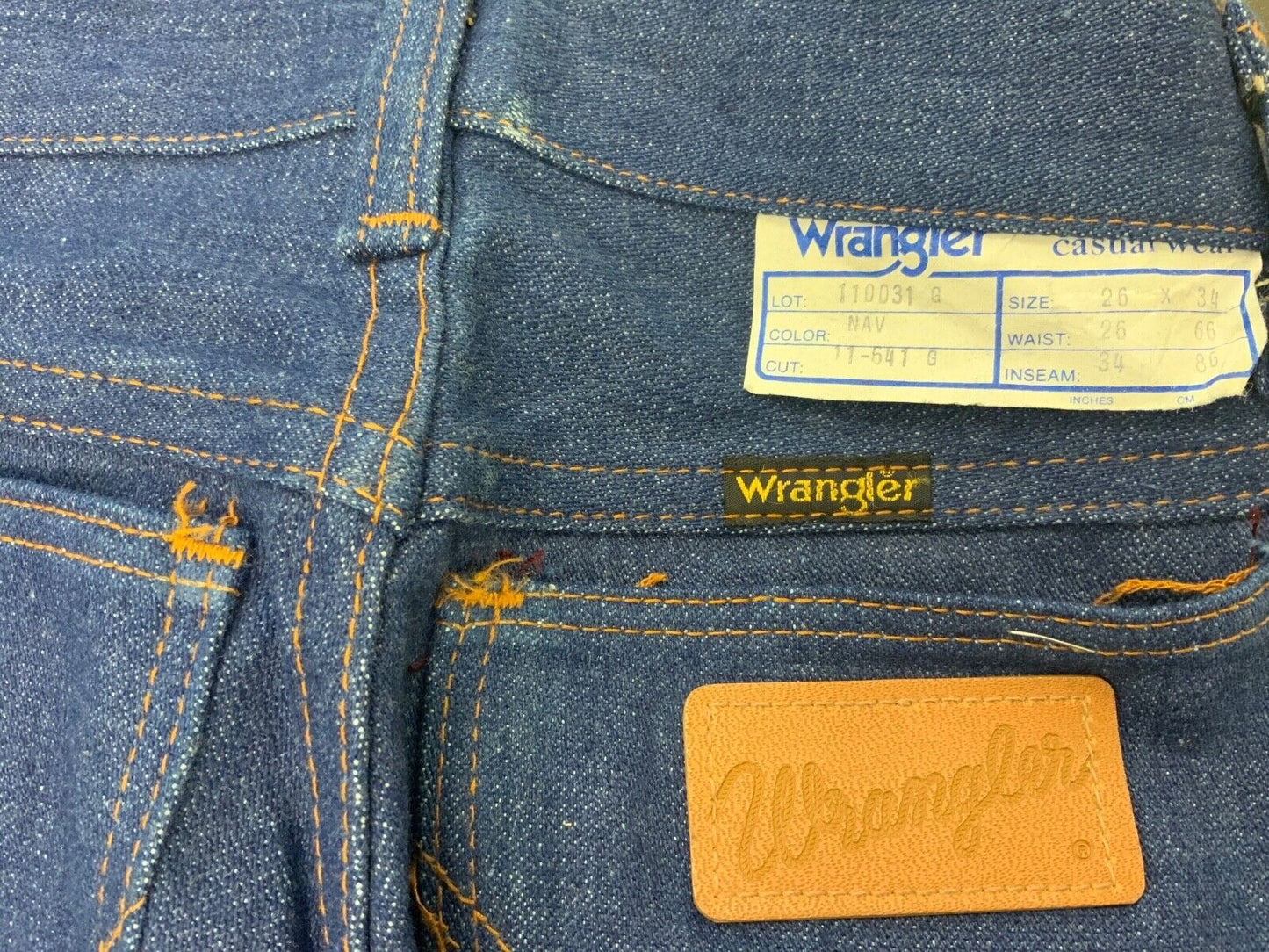 VTG 70s DEADSTOCK UNWORN STOCK WRANGLER BLUEBELL INDIGO STRAIGHT JEANS 25W 34L
