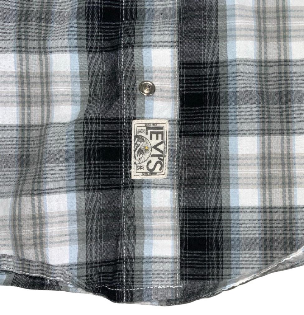 90S LEVI'S GREY BLUE WHITE STRIPE PEARL SNAP WESTERN SHIRT MEDIUM 43"