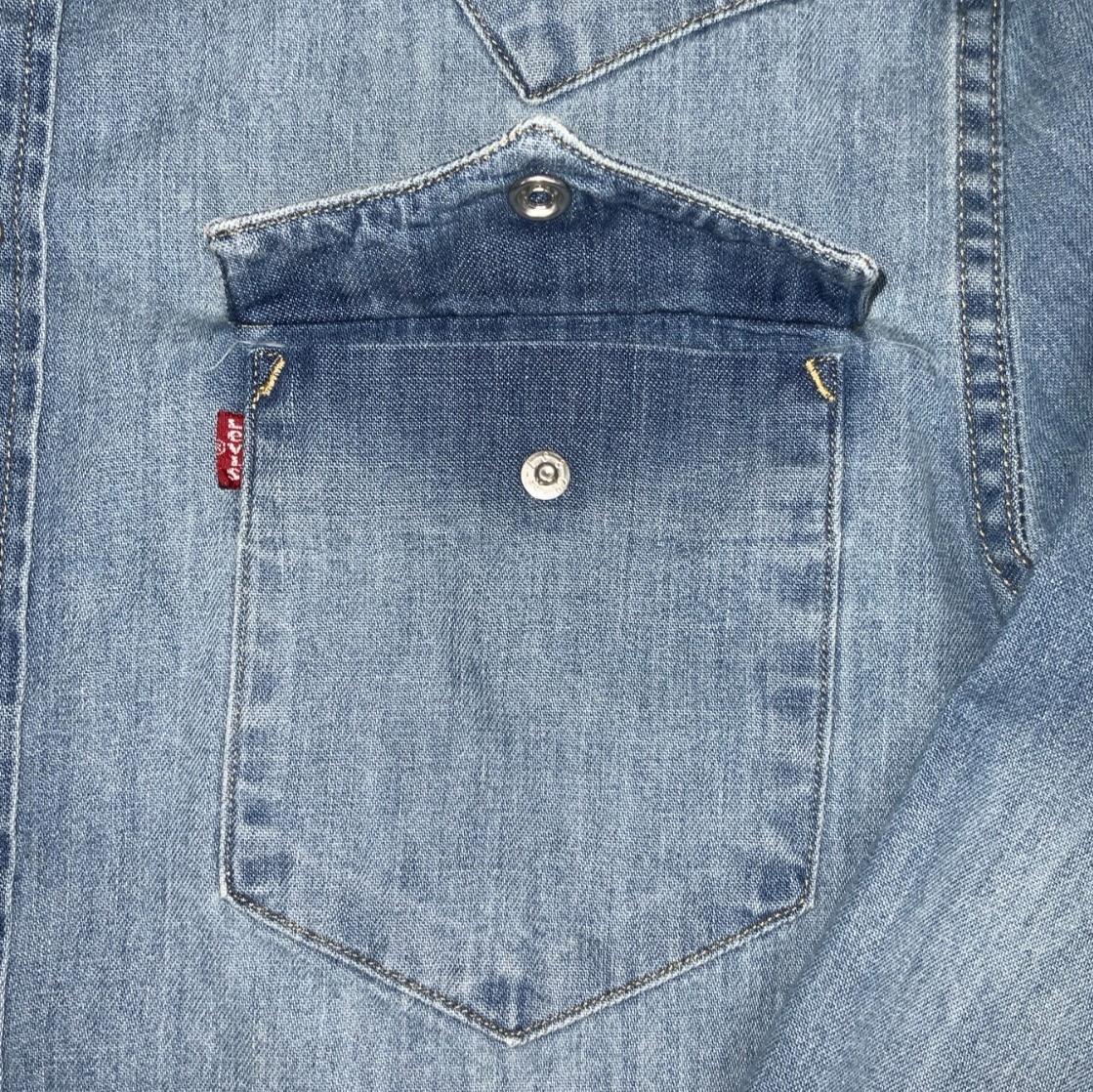LEVI'S RED TAB LONG-SLEEVED BLUE DENIM PEARL SNAP WESTERN SHIRT SMALL 38"
