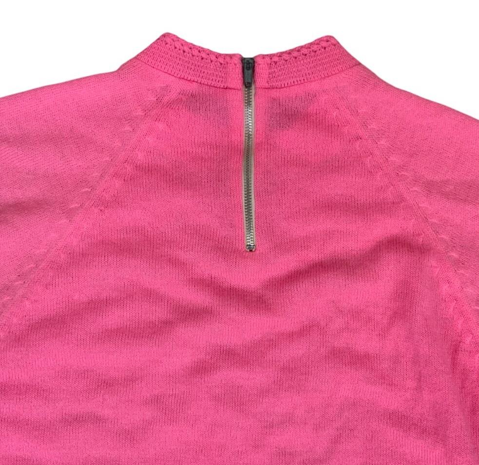 VTG 60S PINK EMBROIDERED FLORAL CASUAL SHORT SLEEVED KNIT TOP SMALL 10