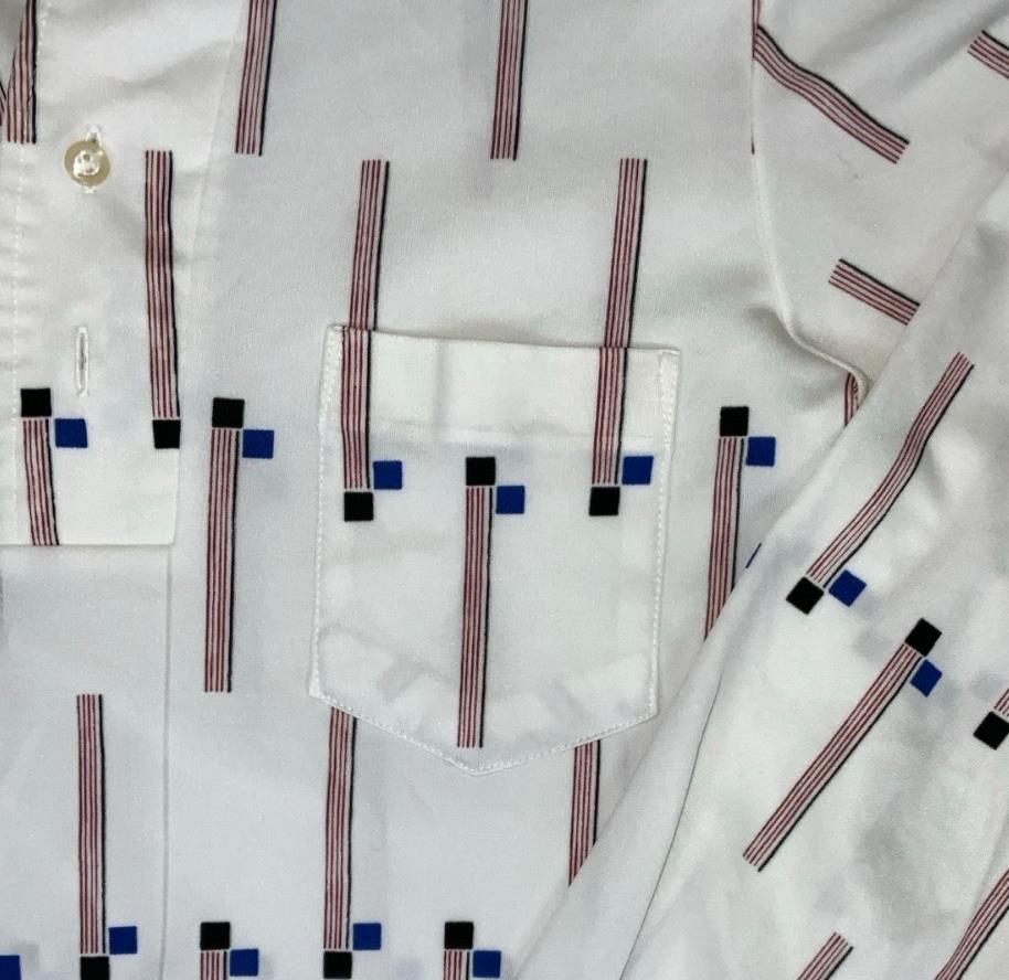 VTG 70s 'HOPE' WHITE RED BLUE GEOMETRIC PATTERN DAGGER COLLAR GOLF POLO SHIRT S