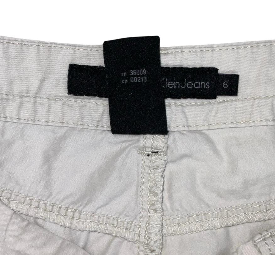 VTG 90s y2k 'CALVIN KLEIN JEANS' OFF-WHITE CARGO HOT PANTS SHORT SHORTS M 12