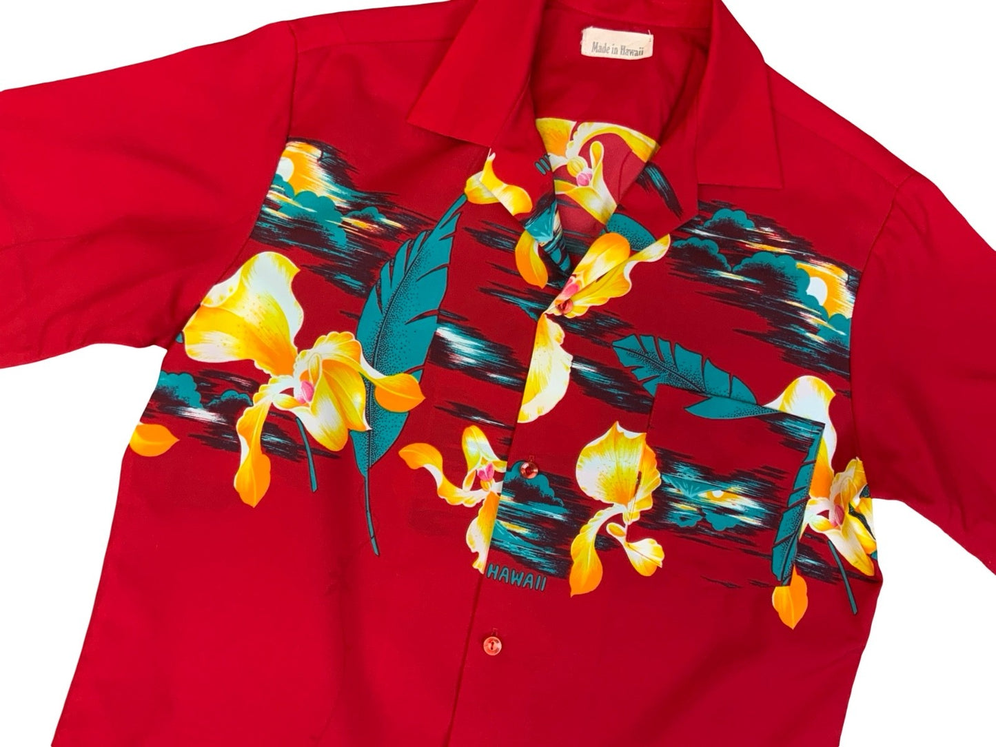 VTG HAWAIIAN MADE RAYON ALOHA SHIRT TIKI ROCKABILLY HAWAII HIBISCUS SURF SMALL