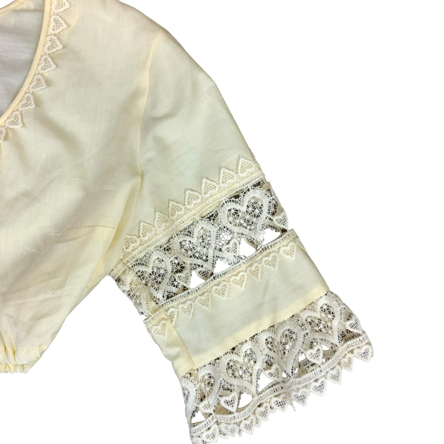 VTG 70s OFF-WHITE CREAM BOHO CROPPED DIRNDL BAVARIAN EMBROIDERED BLOUSE S 10