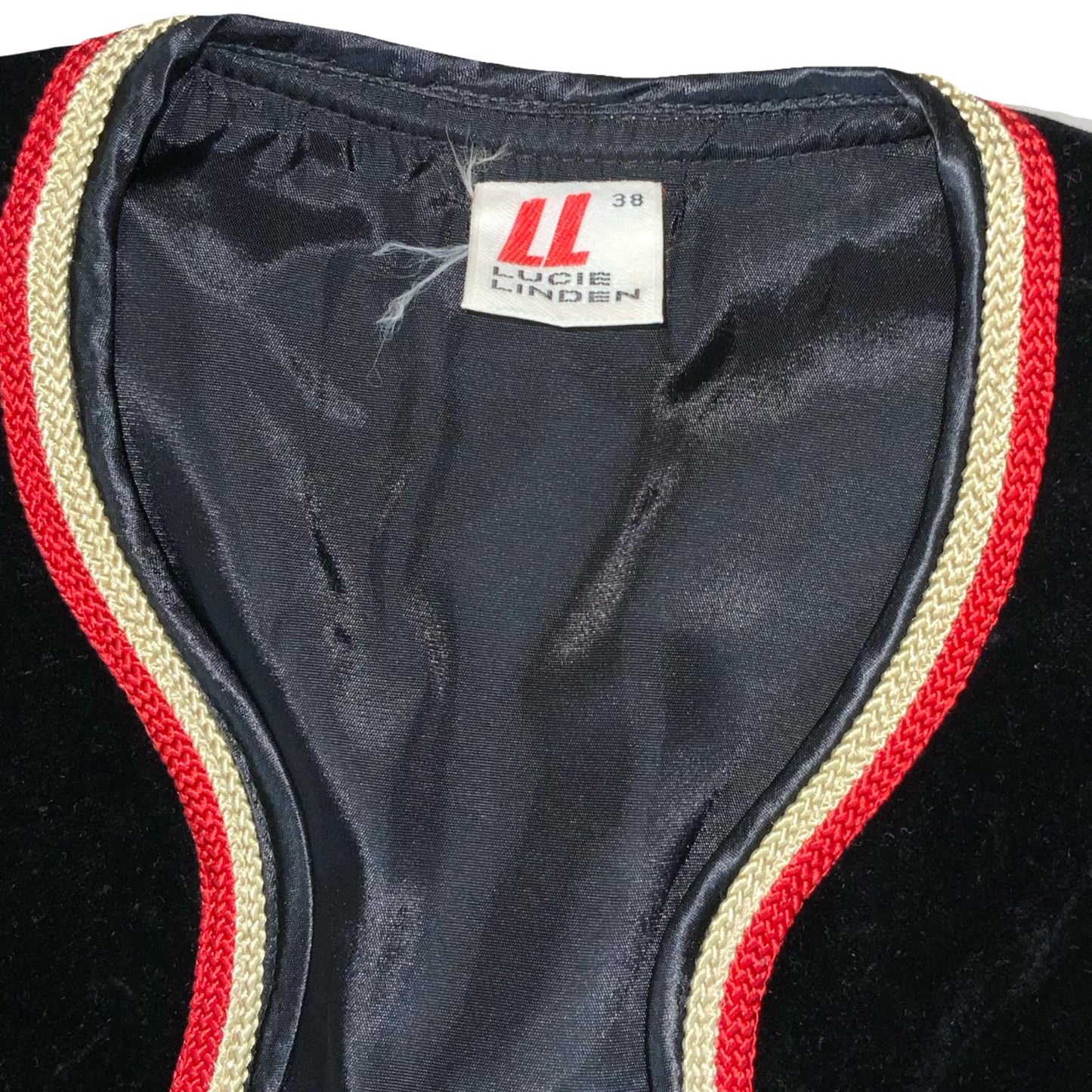 VTG 'LUCIE LINDEN' BULGARIAN FOLK BLACK EMBROIDERED VELVET CROPPED WAISTCOAT S 8