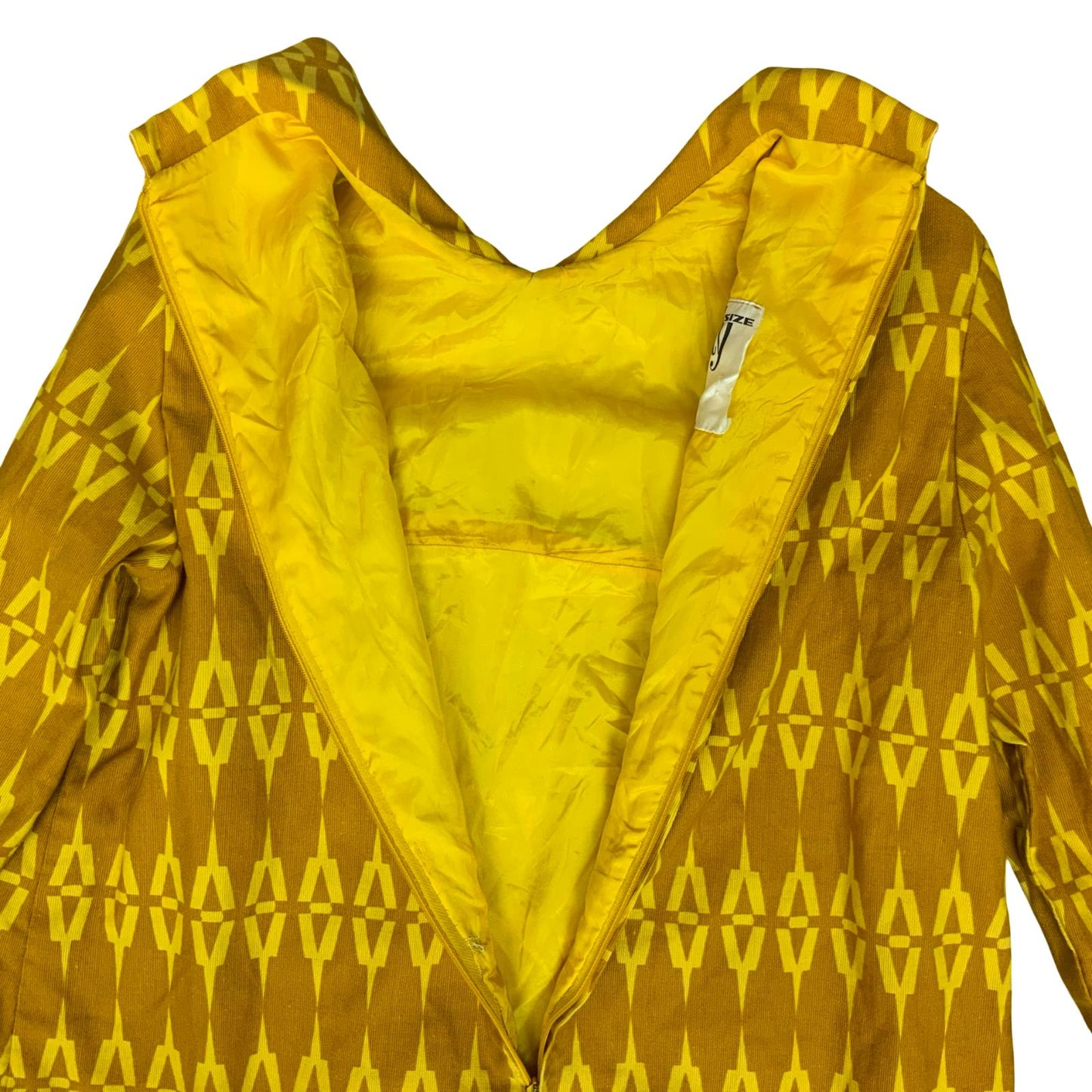 VTG 60s 70s 'JOLLY' YELLOW GOLD GEOMETRIC PATTERN LONG SLEEVED SHIFT DRESS M 12