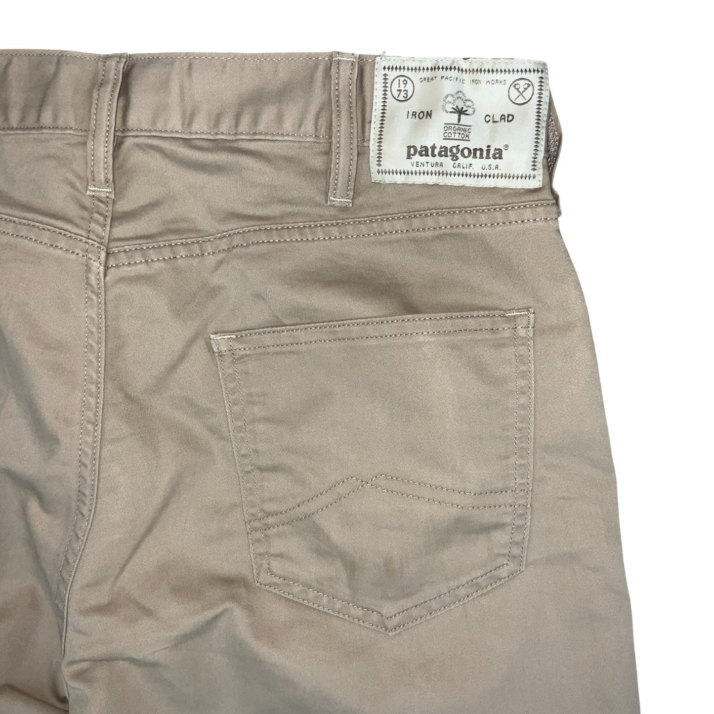 VTG 'PATAGONIA' LIGHT BEIGE STRAIGHT WORK-WEAR ORGANIC RECYCLED CHINOS W29 L30