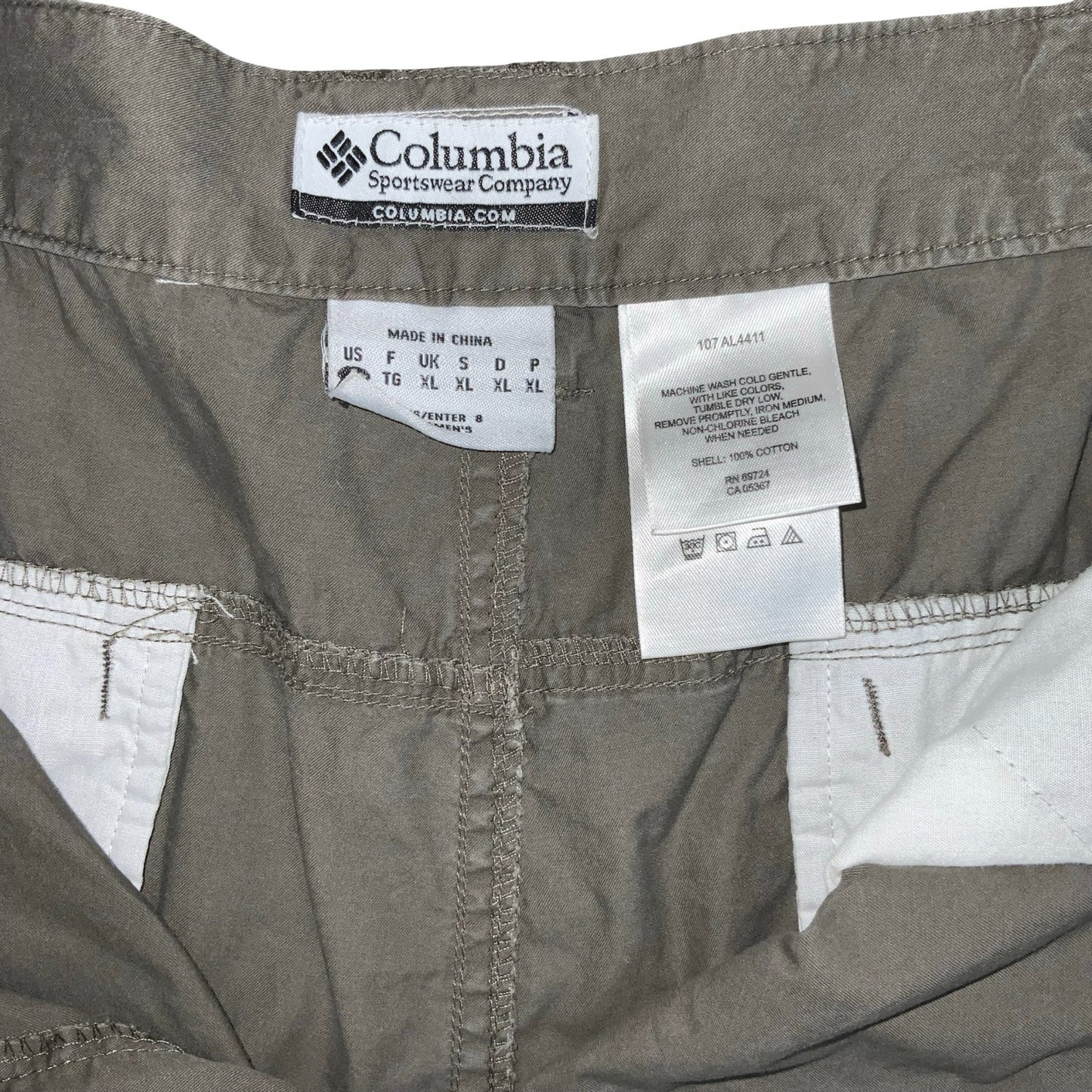 90s 'COLUMBIA' SPORTSWEAR KHAKI GREEN GREY CARGO COMBAT STREETWEAR SHORTS 33W
