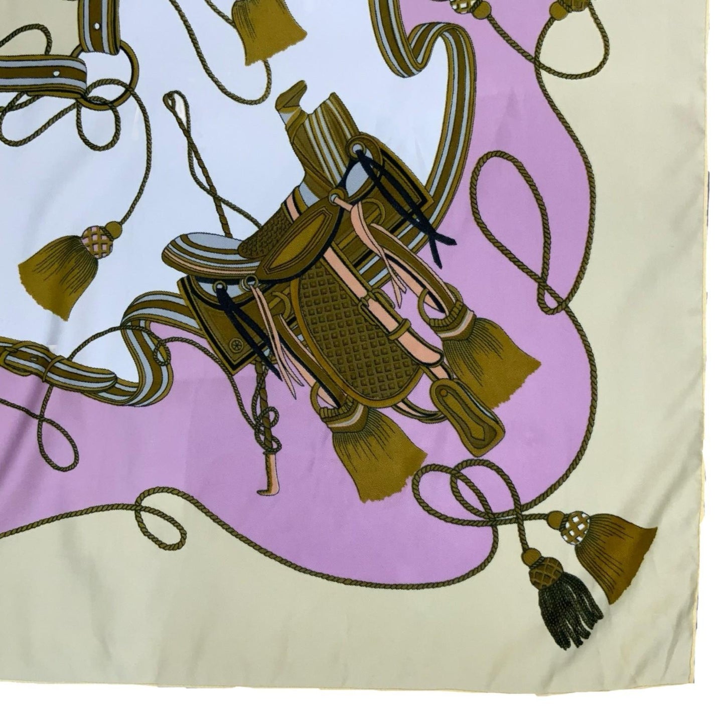 VTG BEIGE PINK BROWN EQUESTRIAN HORDE TASSEL SADDLE SQUARE SCARF