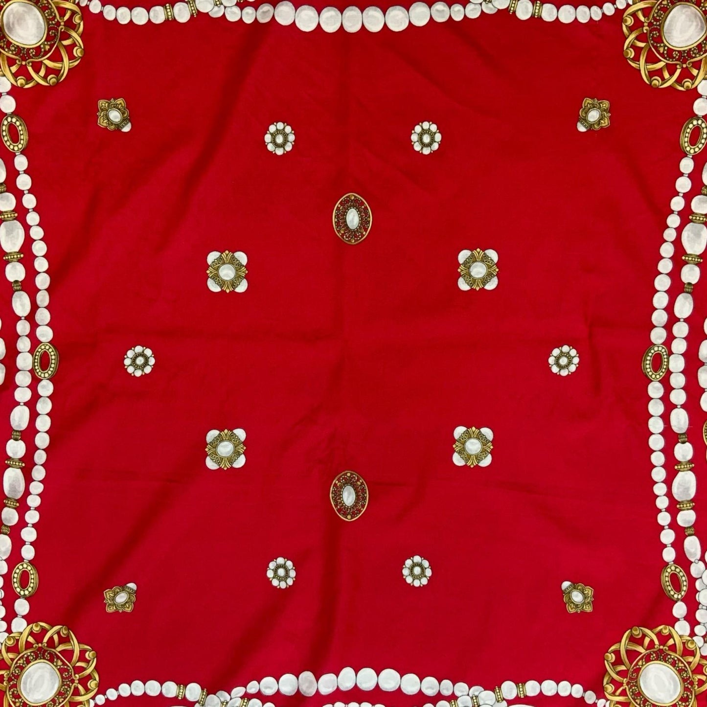 VTG 'AVON' RED WHITE GOLD PEAL JEWELLERY PATTERN ITALY ROMANTIC SQUARE SCARF