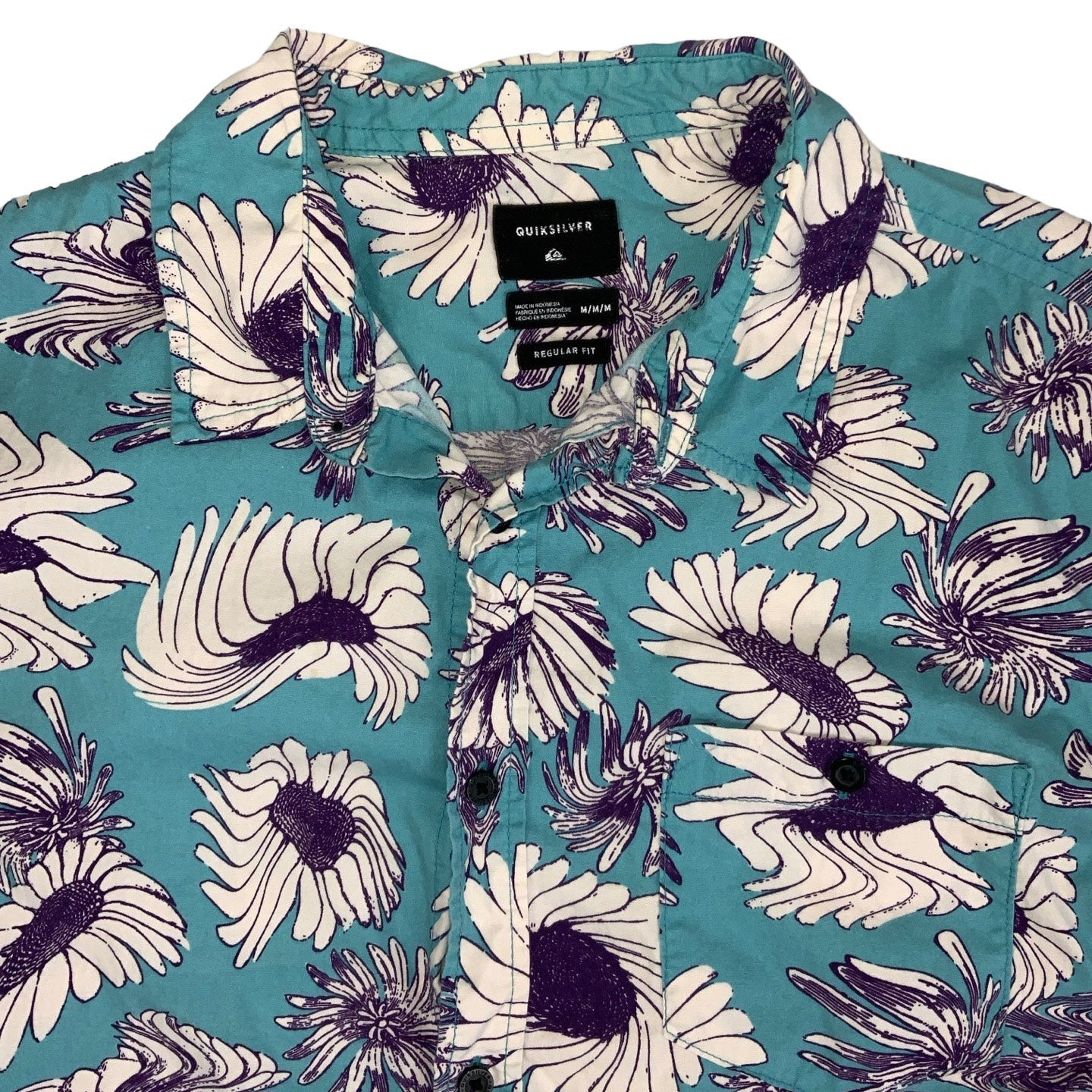 Vintage 90s 'Quicksilver' Blue Purple White Hawaiian Distorted Daisy Short Sleeved Shirt M L