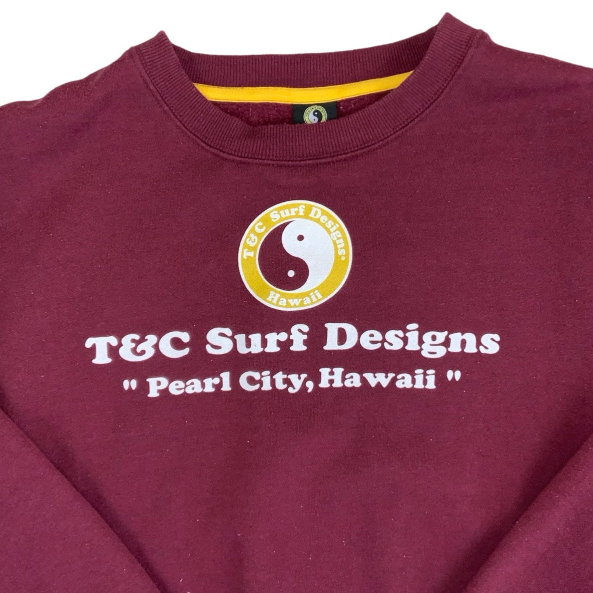 Vintage 90s 'Town & City Surf Design' Burgundy Spell-Out Sweatshirt S M