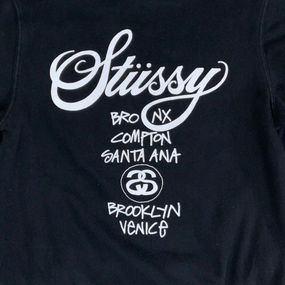 Vintage y2k 'Stüssy' Black Spell-Out Long Sleeved Graphic Sweatshirt M