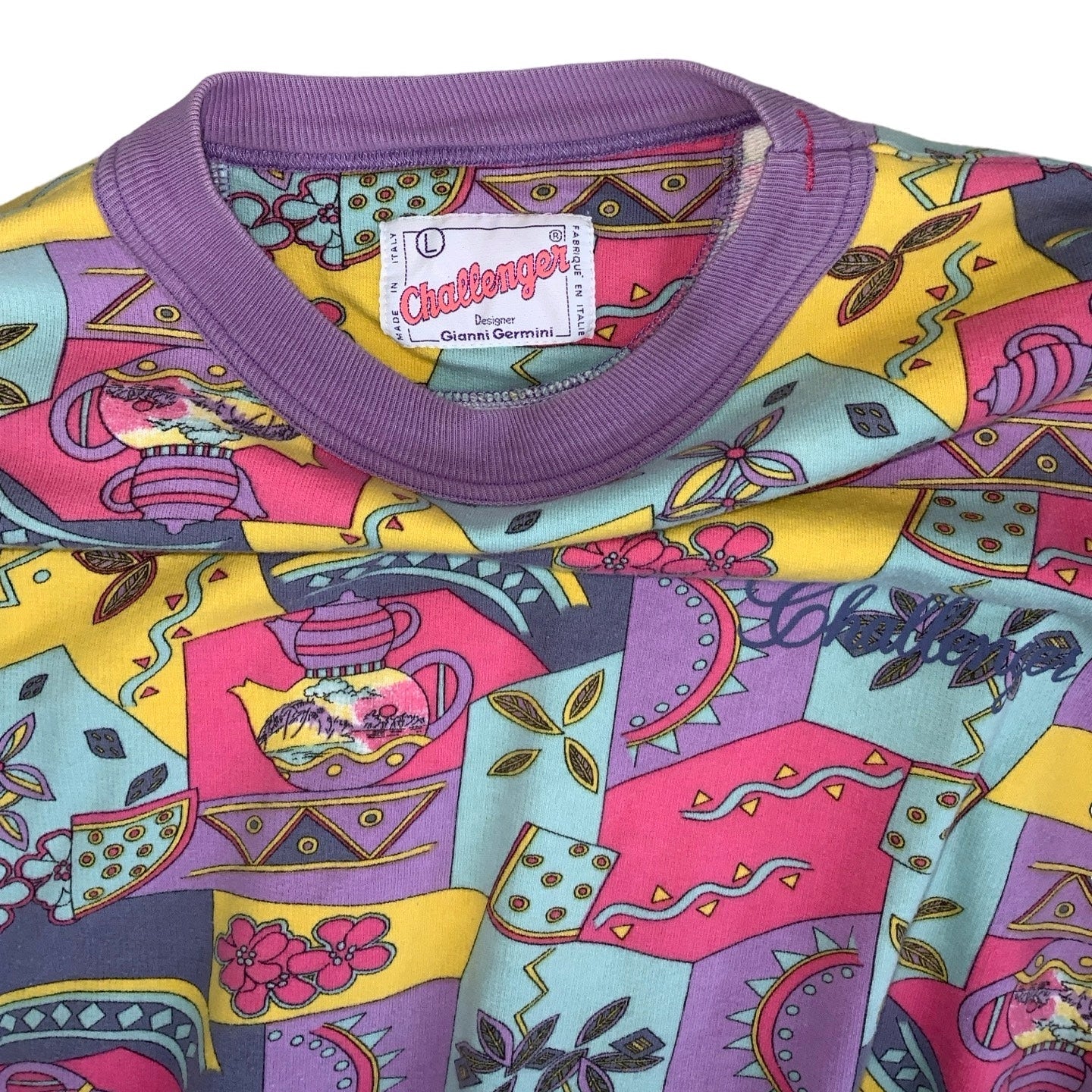 Vintage 90s 'Challenger' by 'Gianni Germani' Purple Pink Yellow Blue Geometric Patterned Graphic Sweatshirt L XL