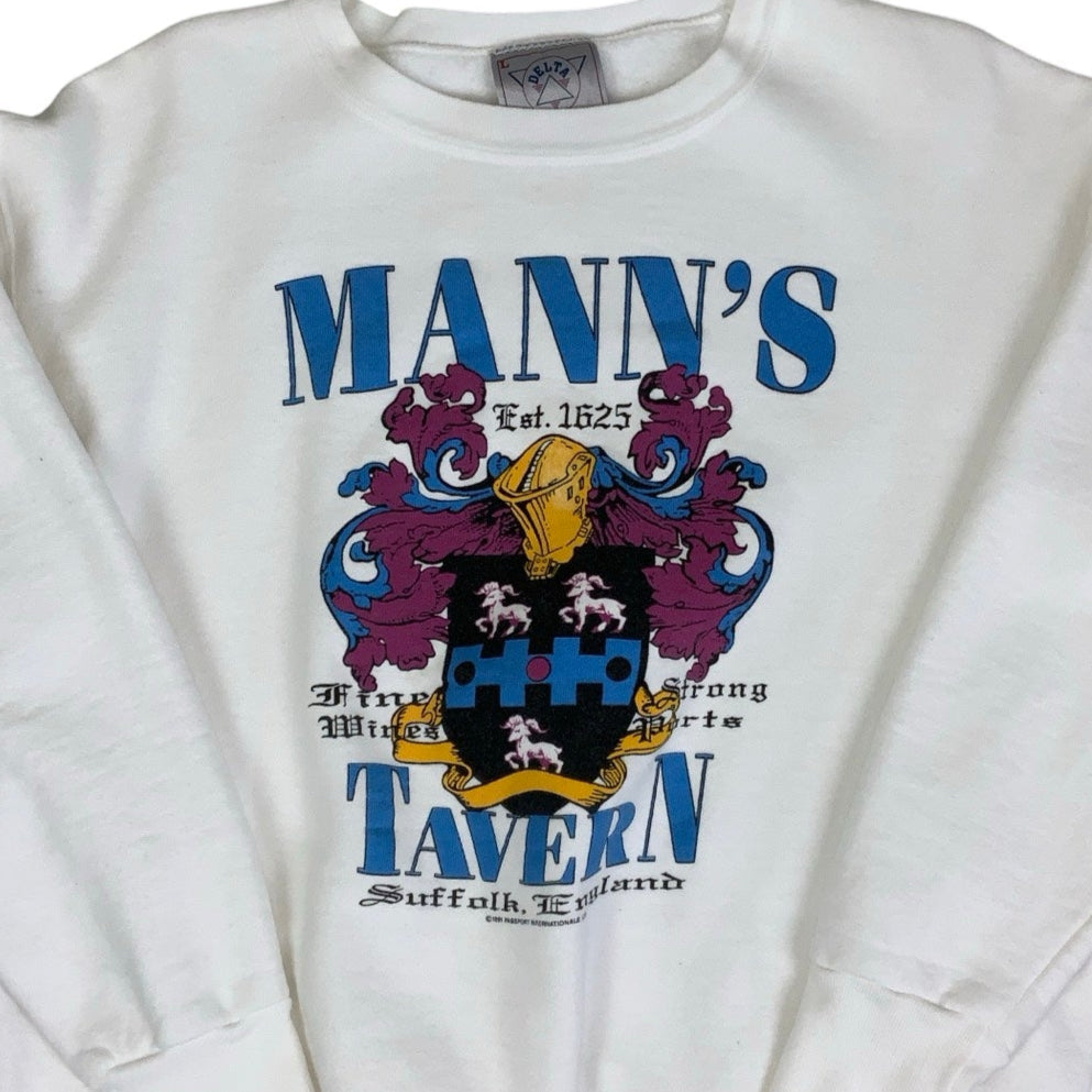 Vintage 90s 'Mann's Tavern' Suffolk, England 'Delta' White Crest Graphic Sweatshirt