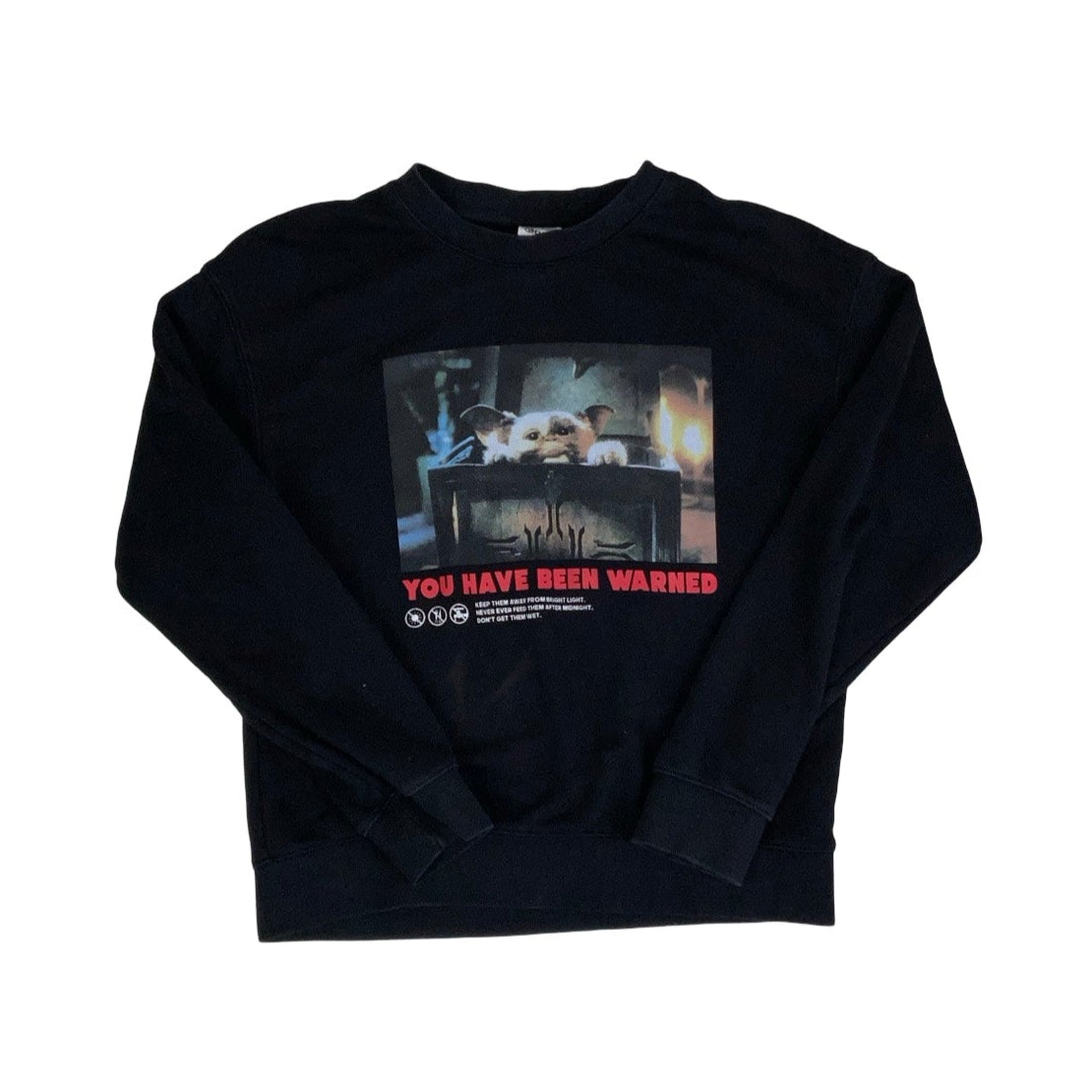 Vintage 90s 'Gremlins' Official 'You Have Been Warned' Black Graphic Mogwai Gizmo Sweatshirt M