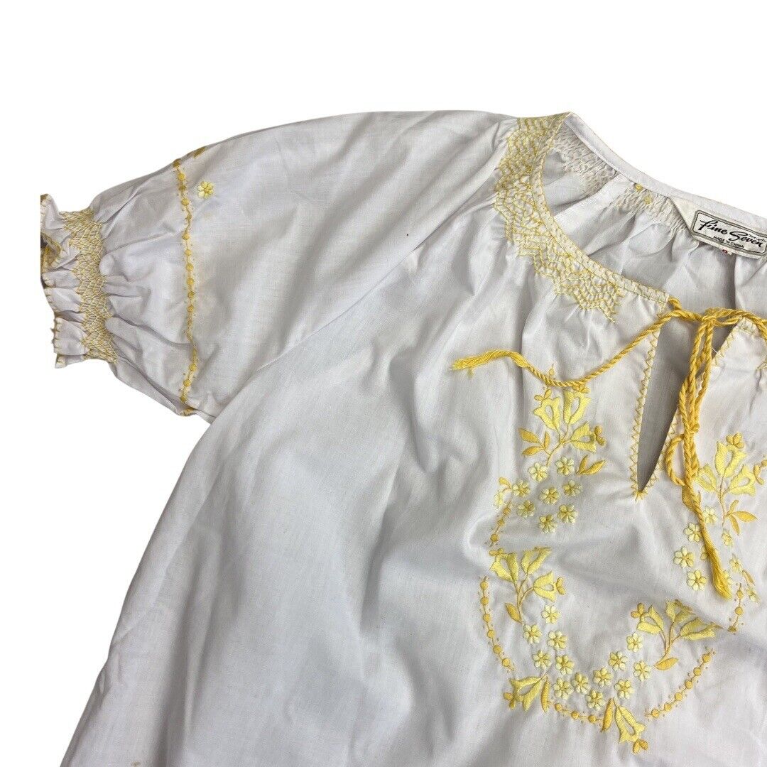 Vintage 90s00s WhiteYellow Embroidered Floral Motif Tunic Smock Blouse Top M/L