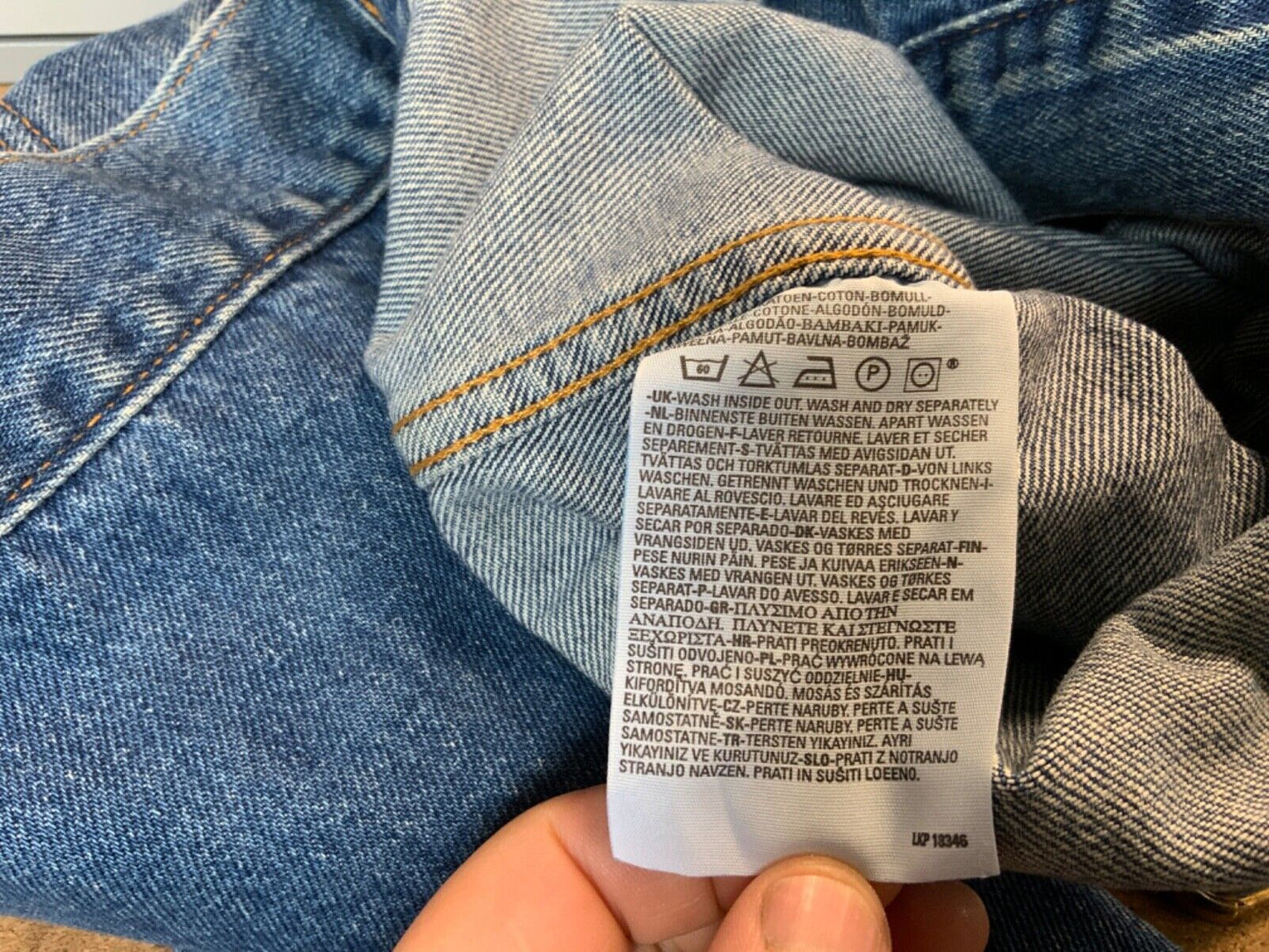 VTG LEVIS 70570 06 RED TAB DENIM CHORE TRUCKER JACKET WESTERN RODEO XL 46”