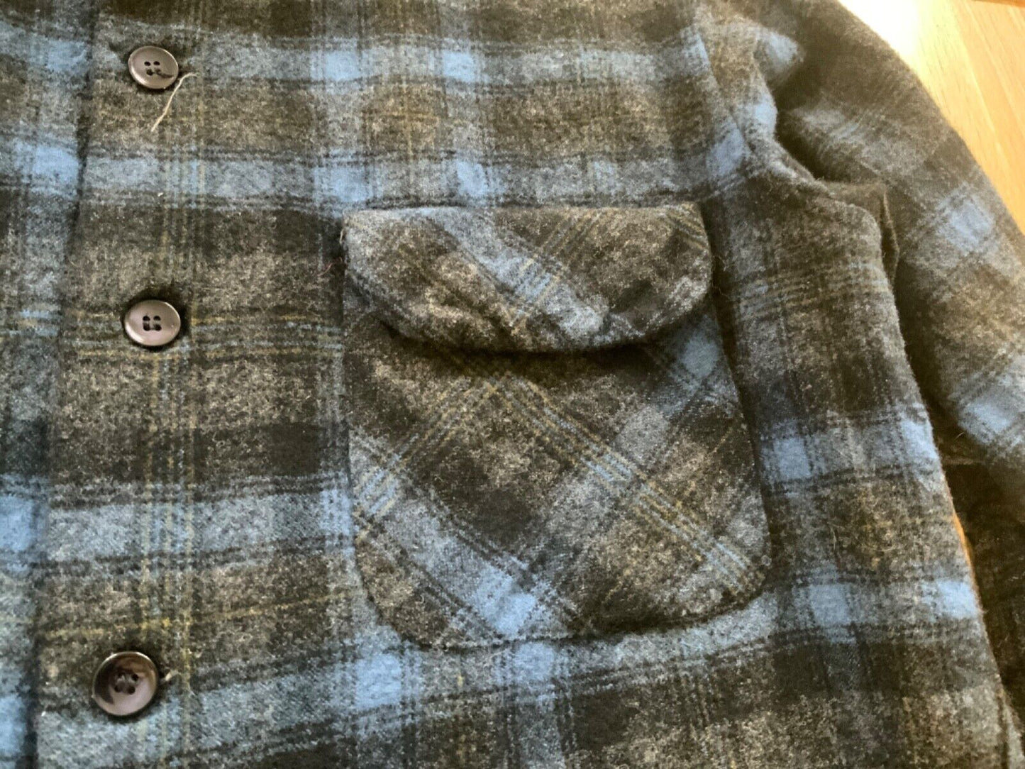 VTG USA PENDLETON WOOL BOARD SHIRT PLAID ROCKABILLY HOT ROD BEACH BOYS S 36”