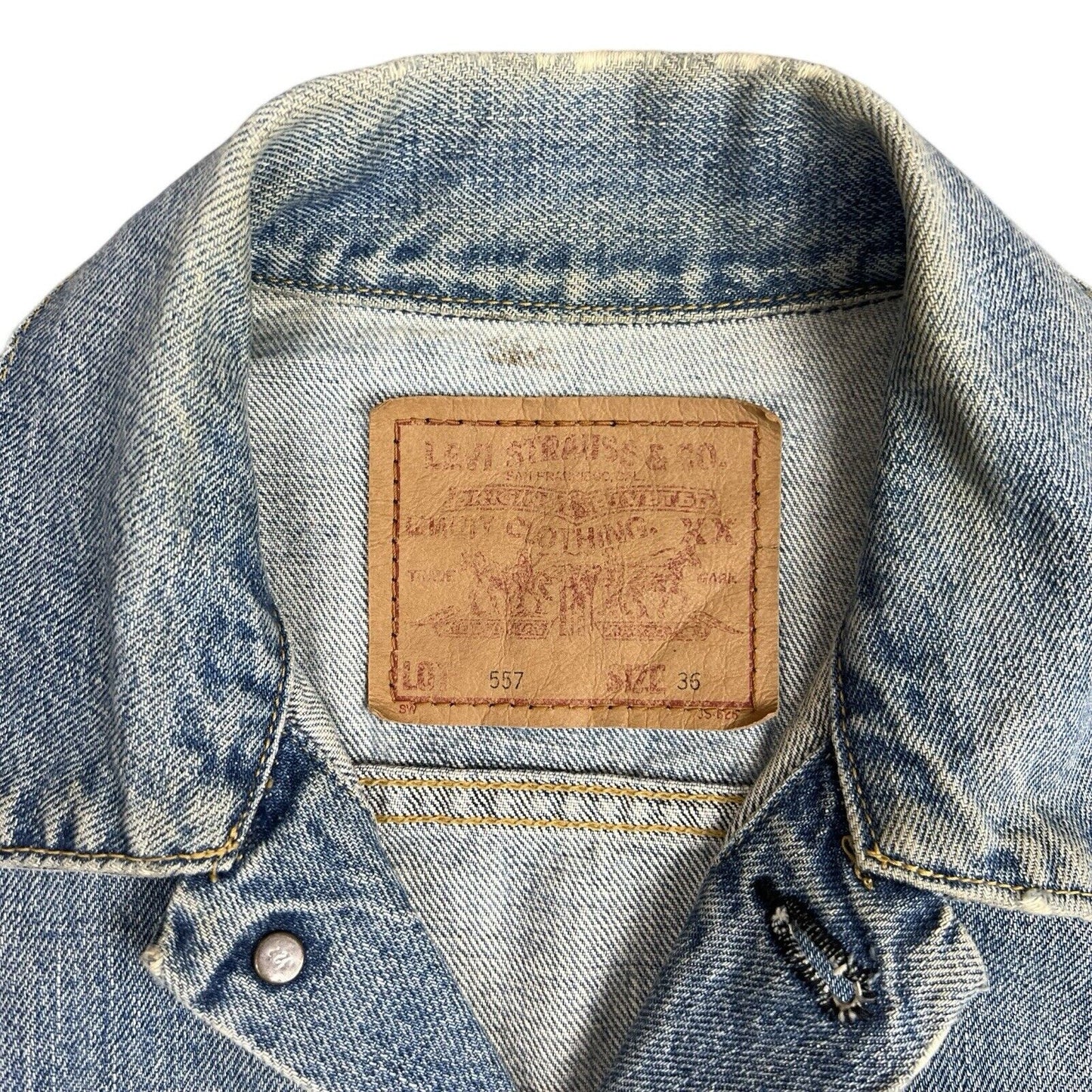 VTG 90s LEVIS JAPANESE BIG E RED TAB TYPE 3 TRUCKER JACKET 60s 70s LVC XS 34
