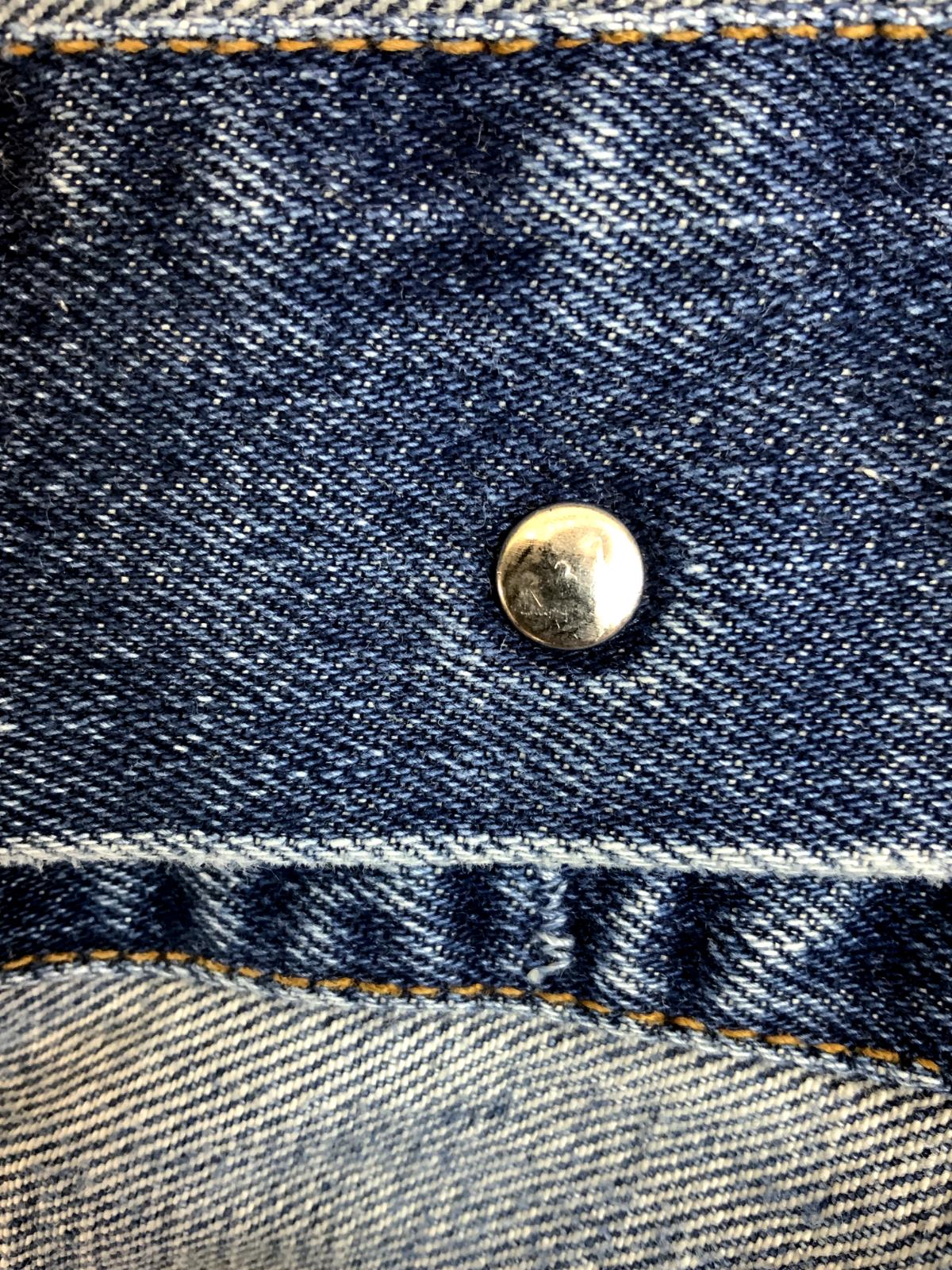 VTG 1980S LADIES CANADIAN LEVIS RED TAB TYPE 3 TRUCKER DENIM JACKET MOD XS 37