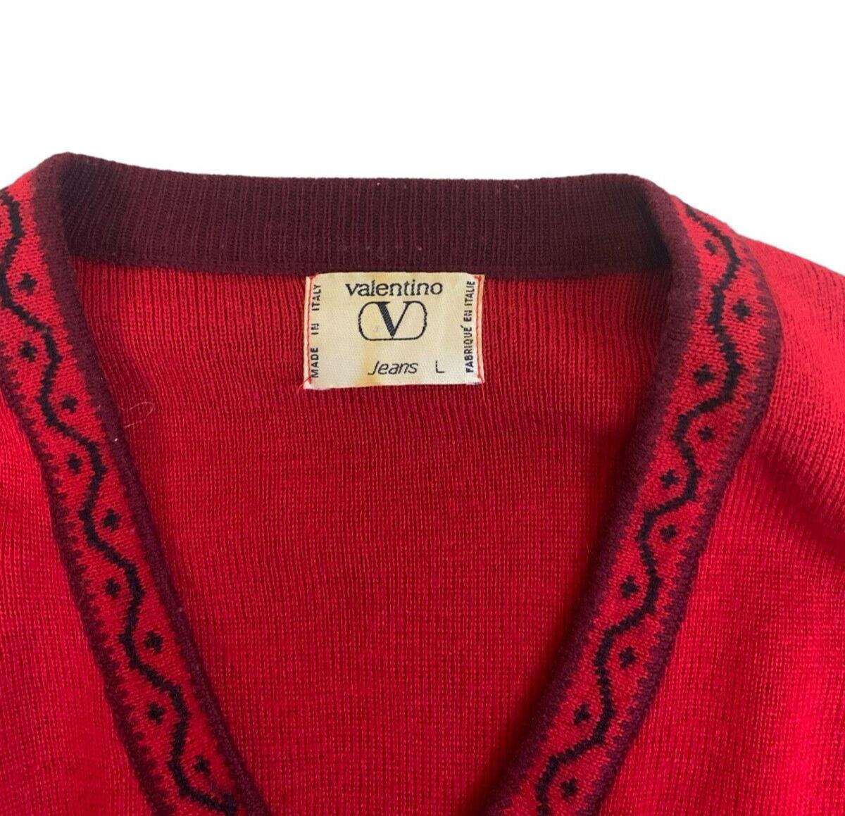 VINTAGE VALENTINO RED V NECK JUMPER SIZE L