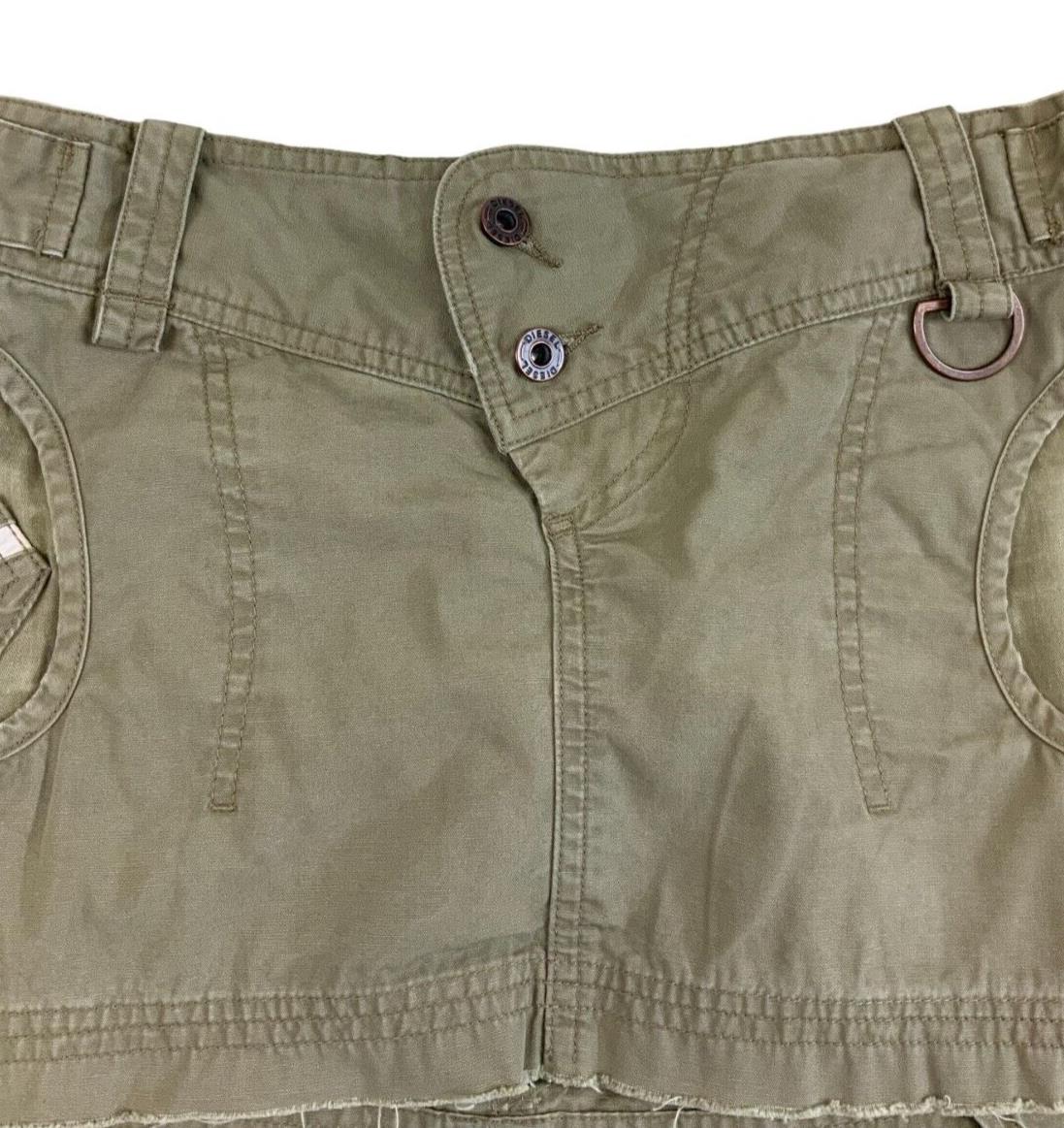 VTG Y2K KHAKI GREEN DIESEL MINI BELT CARGO SKIRT SIZE S/M