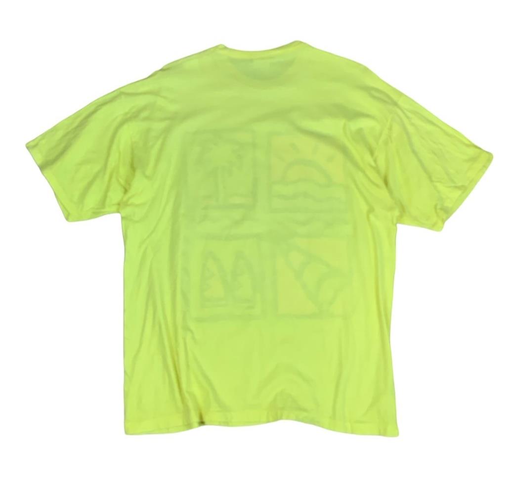 VTG 90S NEON YELLOW GYMNASIUM SINGLE STITCH SURFER GRAPHIC TEE M/L