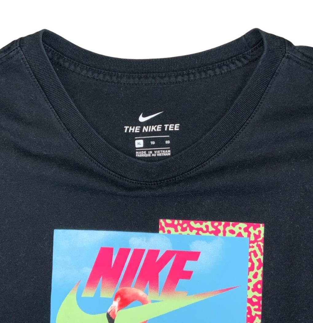NIKE TEE BLACK SPORTSWEAR BEACH FLAMINGO NEON GRAPHIC T-SHIRT LARGE