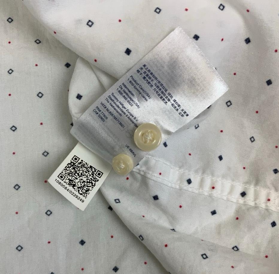 VTG 00S TOMMY HILFIGER MEN'S CLASSIC FIT WHITE LONG-SLEEVED SHIRT LARGE 45"