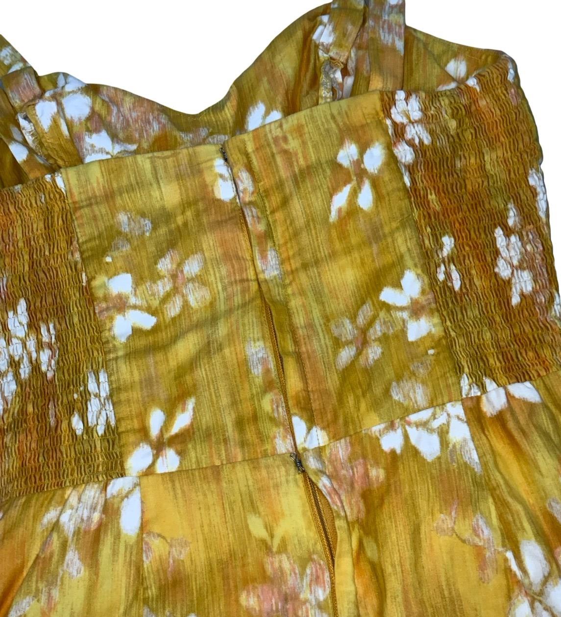 VTG 70s 'MOLIA' HAWAIIAN YELLOW FLORAL SLEEVELESS MINI BEACH SUMMER DRESS XS 4