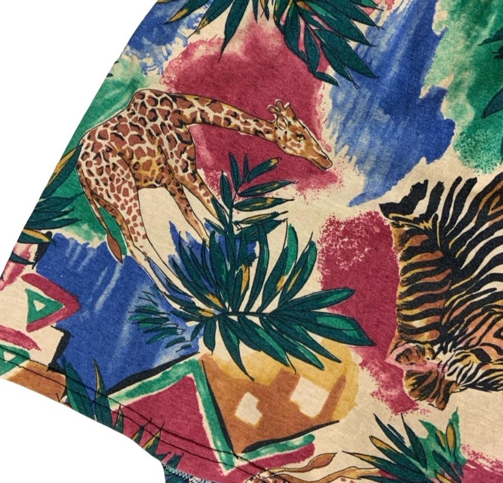VTG 90s SAFARI ANIMAL COLOURFUL GRAPHIC GIRAFFE ZEBRA PRINT CASUAL SHORTS LARGE