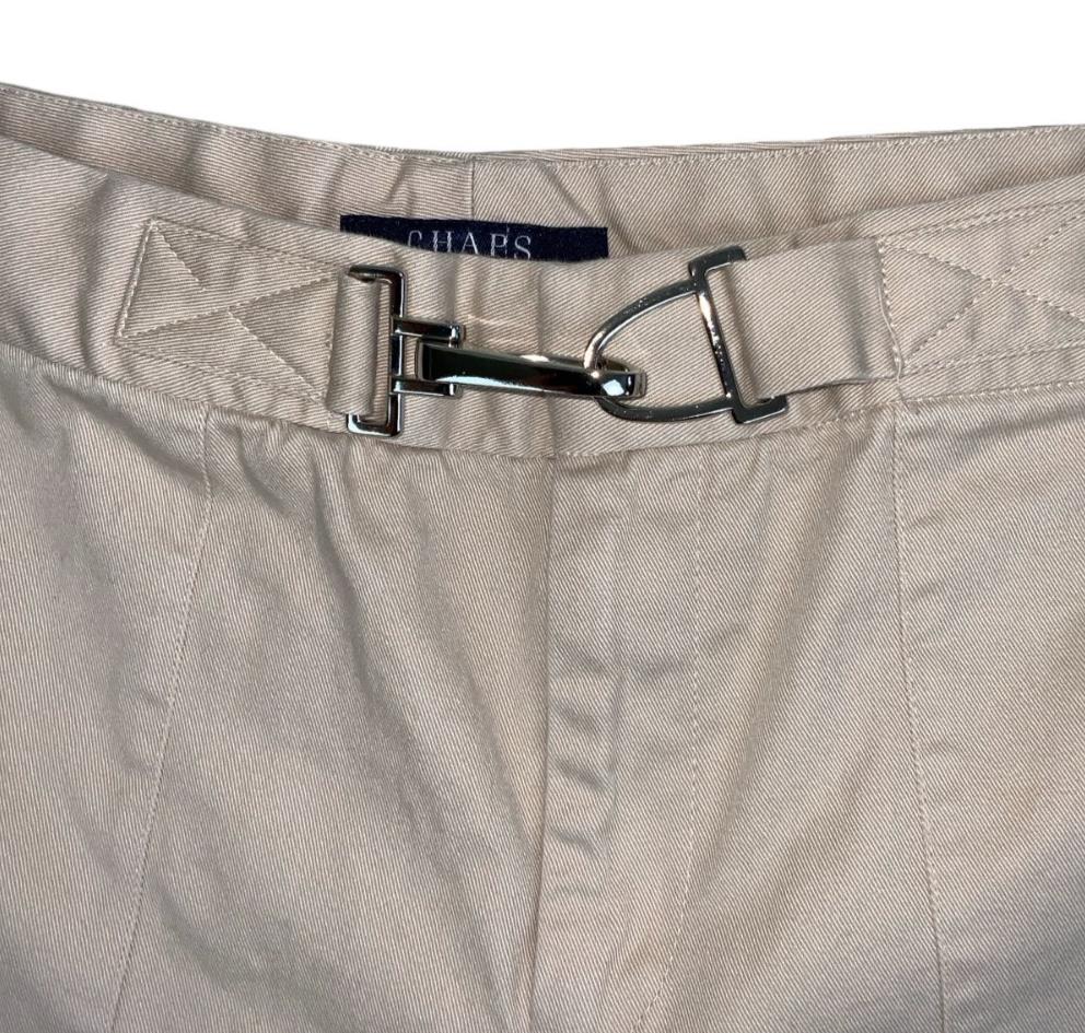 VTG 90s 'CHAPS' HIGH-WAISTED BEIGE BUCKLE CASUAL HOLIDAY SUMMER CHINO SHORTS S