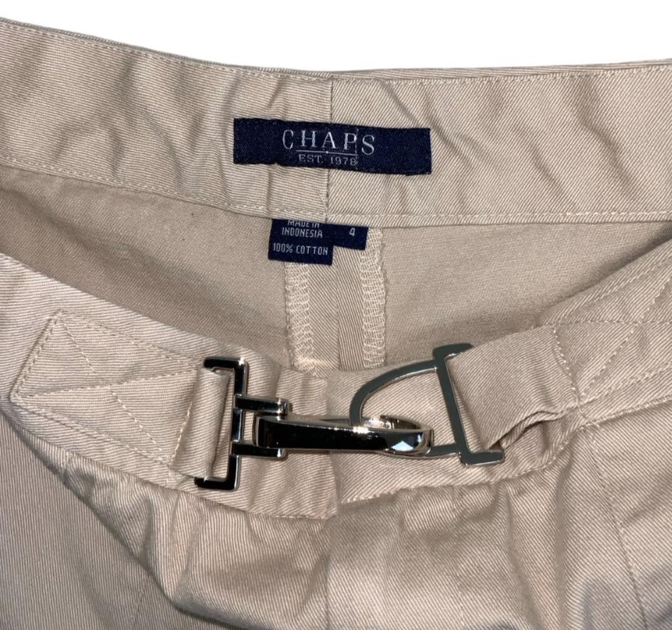 VTG 90s 'CHAPS' HIGH-WAISTED BEIGE BUCKLE CASUAL HOLIDAY SUMMER CHINO SHORTS S