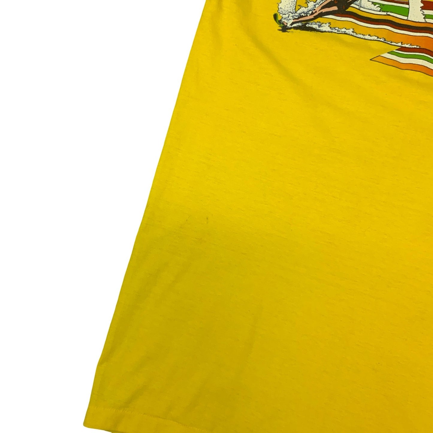 VTG 90S SPORTSWEAR WATER SKIING YELLOW SINGLE STITCH GRAPHIC TEE EXTRA LARGE XL