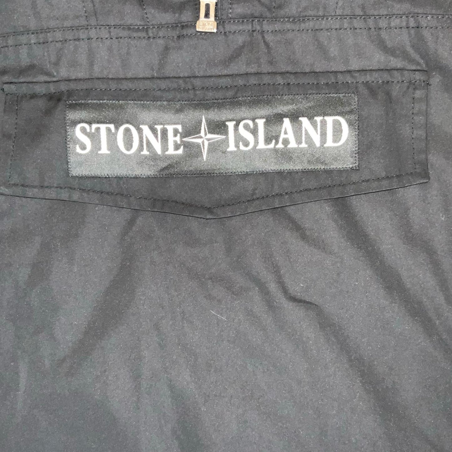 VTG 90s 'STONE ISLAND' BLACK PULL-OVER GORPCORE HOODED ANORAK WINDBREAKER XXL