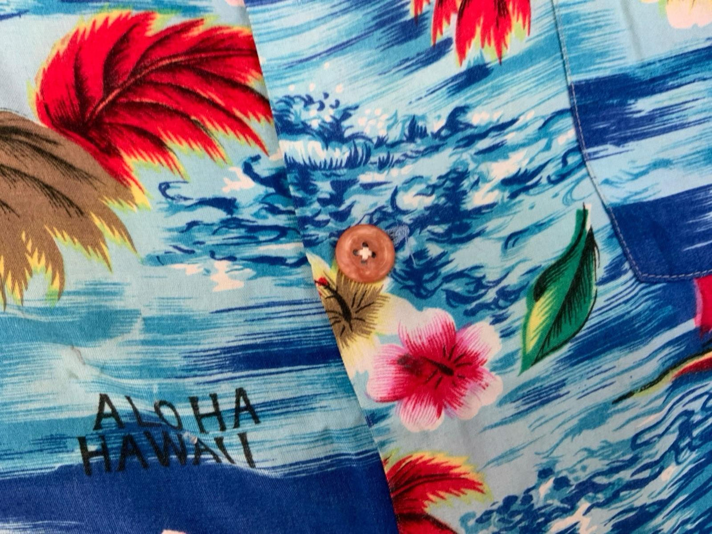 VTG 1960s GENUINE HAWAIIAN RAYON ALOHA SHIRT MADE IN HAWAII TIKI ROCKABILLY M