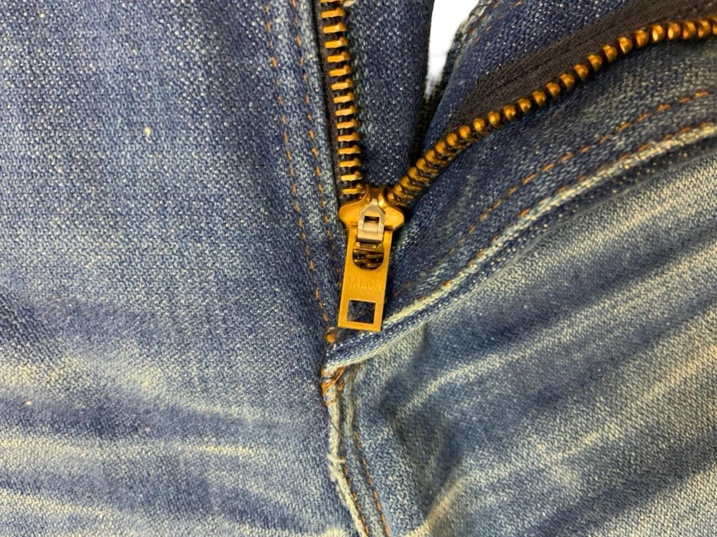 VTG 70s WRANGLER BLUEBELL FLARED JEANS FLARES FADES & WHISKERING 24”W 32”L