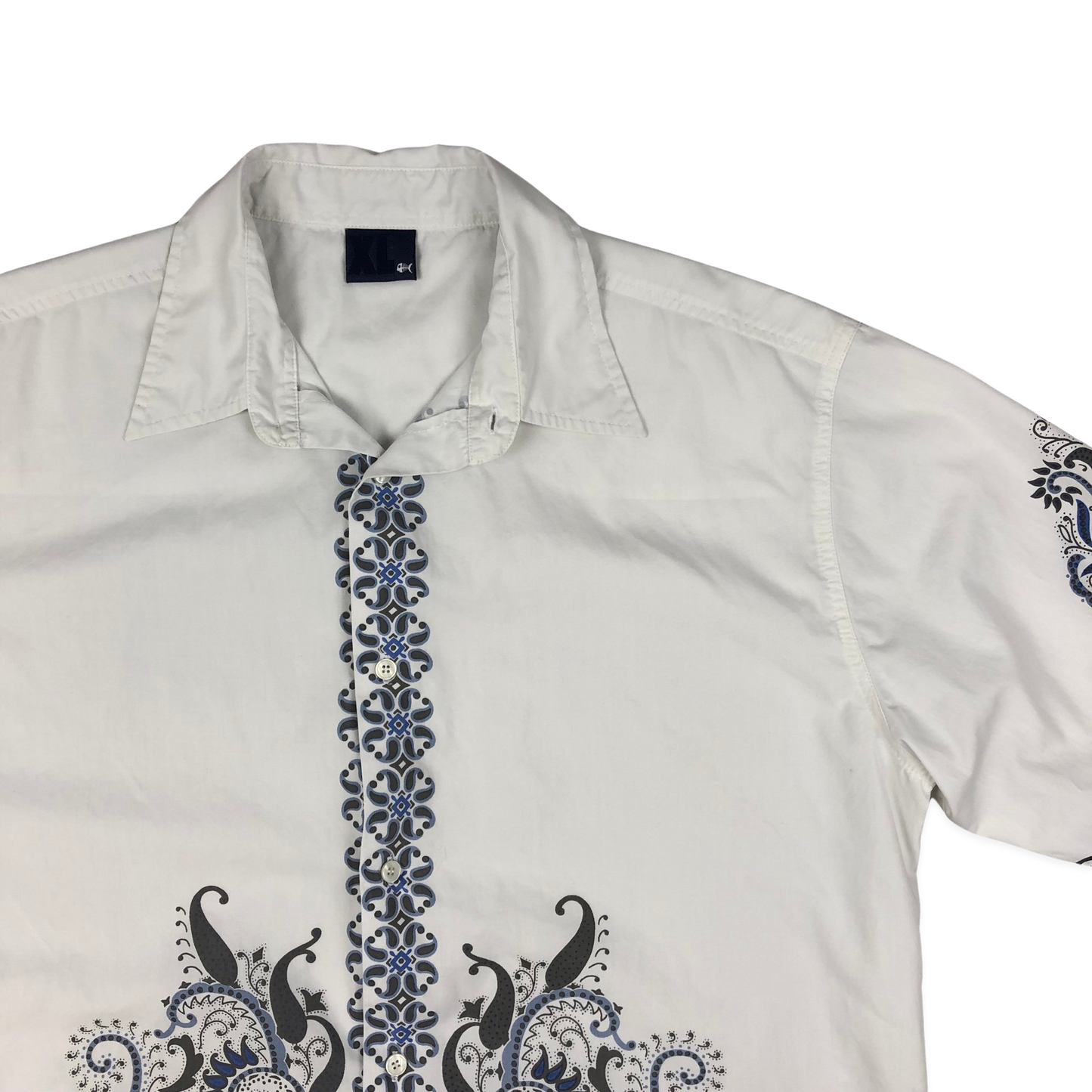 Vintage Y2K Fishbone Surfer Style White and Blue Printed Shirt M-XL