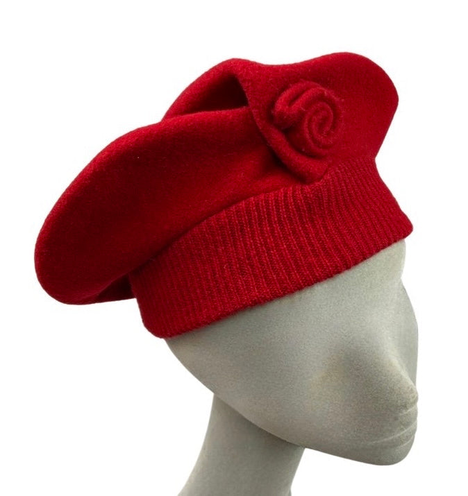 Vintage 80s Red Rose Beret