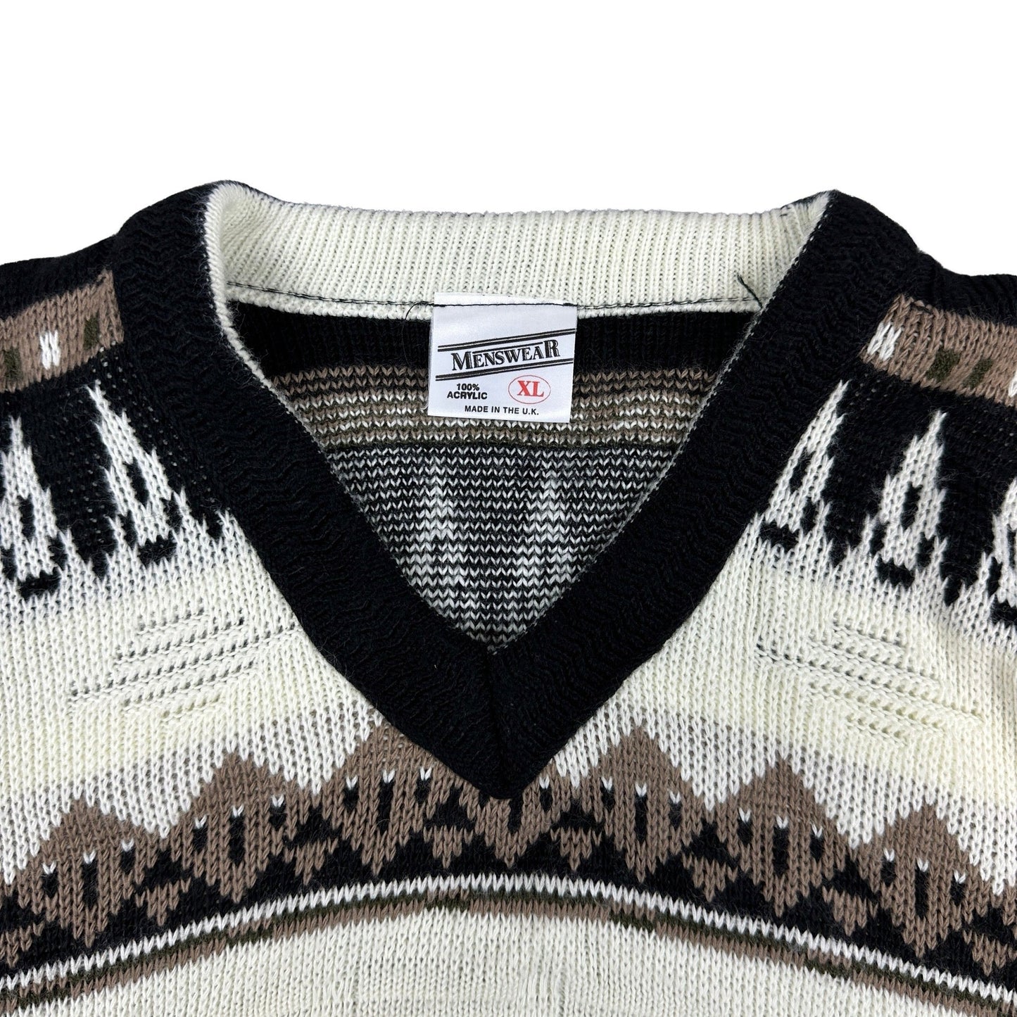 Vintage 90s Patterned V-Neck Knit Jumper L