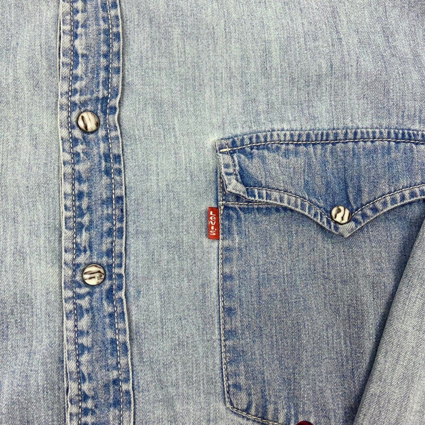 Vintage 90s Levi’s Denim Pearl Snap Button Up Western Shirt XXL