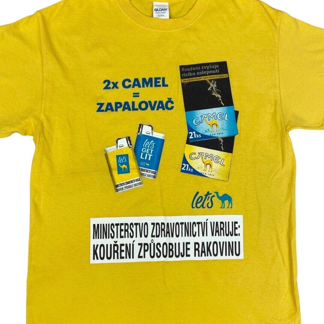 Vintage Y2K Yellow Camel Graphic T-shirt M
