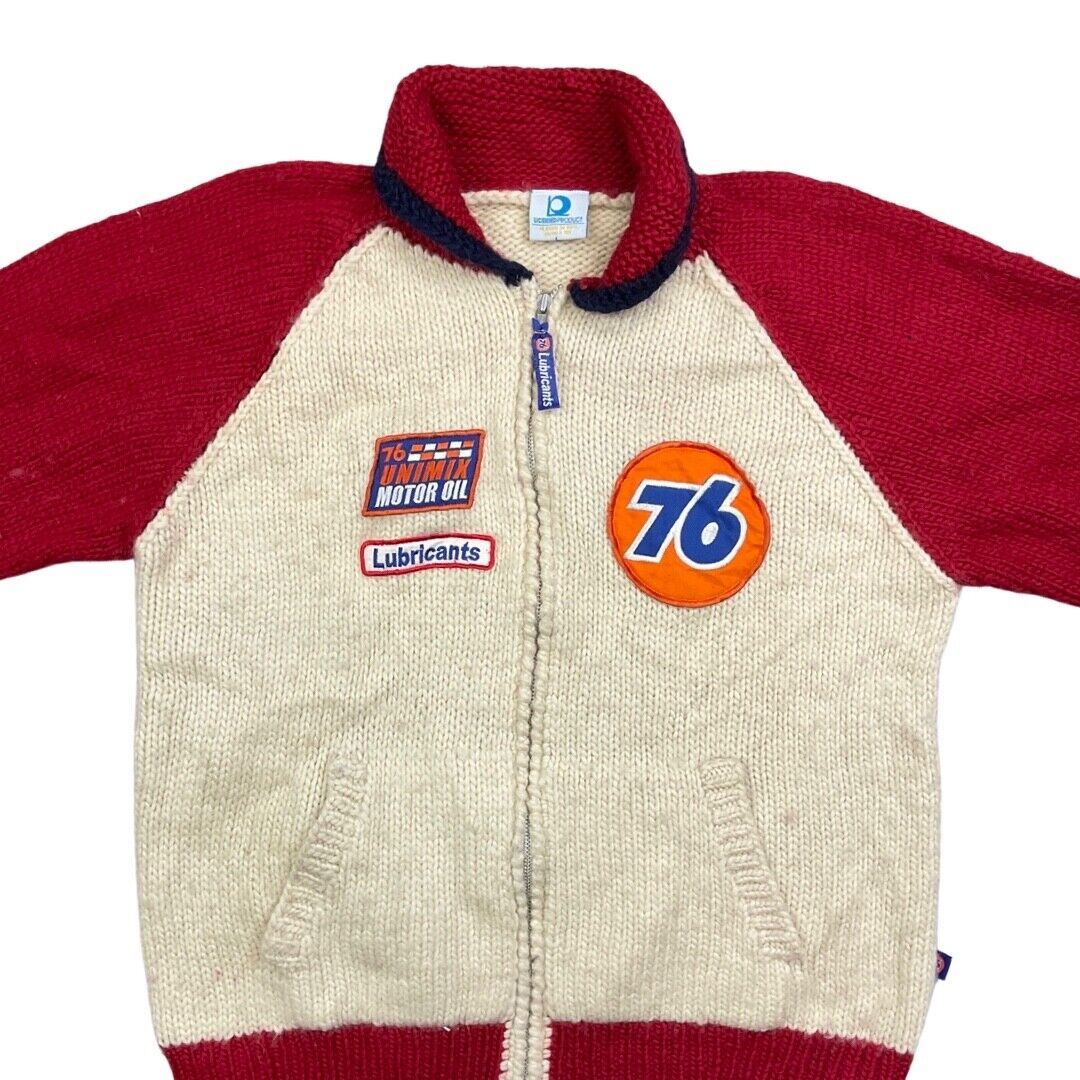 VTG MENS WOOL 76 GAS STATION COWICHAN GRAPHIC KNIT ROCKABILLY CARDIGAN VW 42”